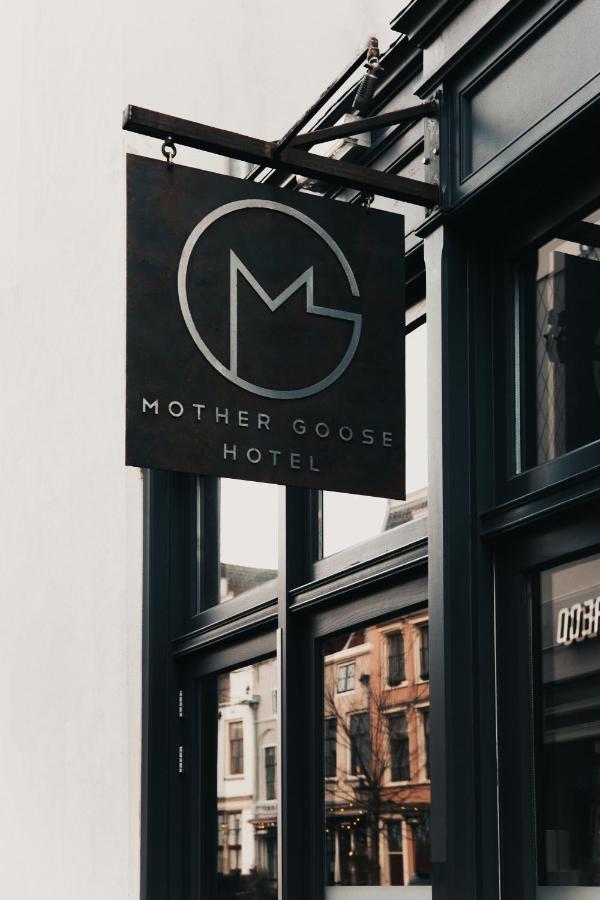 אוטרכט Mother Goose Hotel מראה חיצוני תמונה